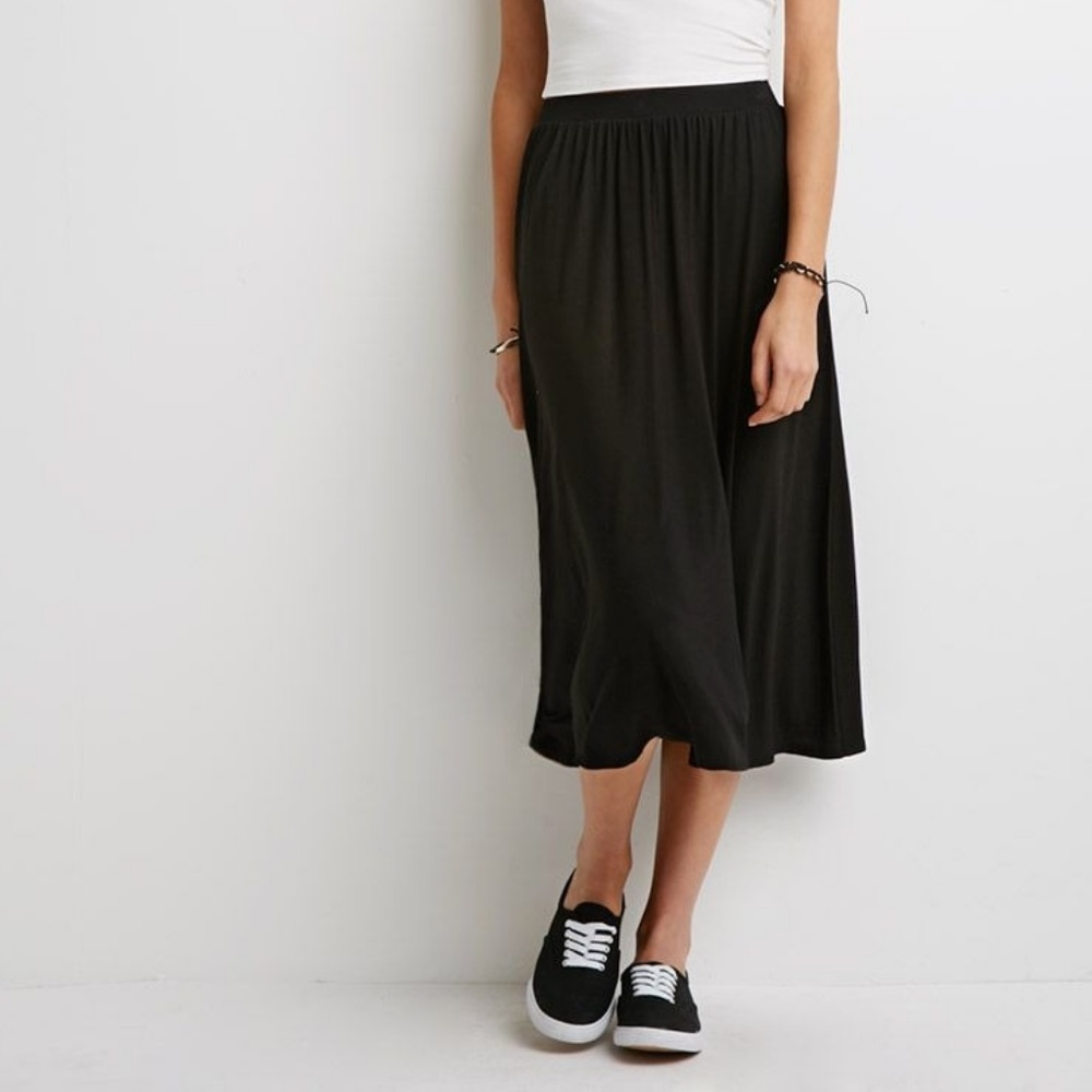 Forever21 Elastic Waist Chiffon Skirt